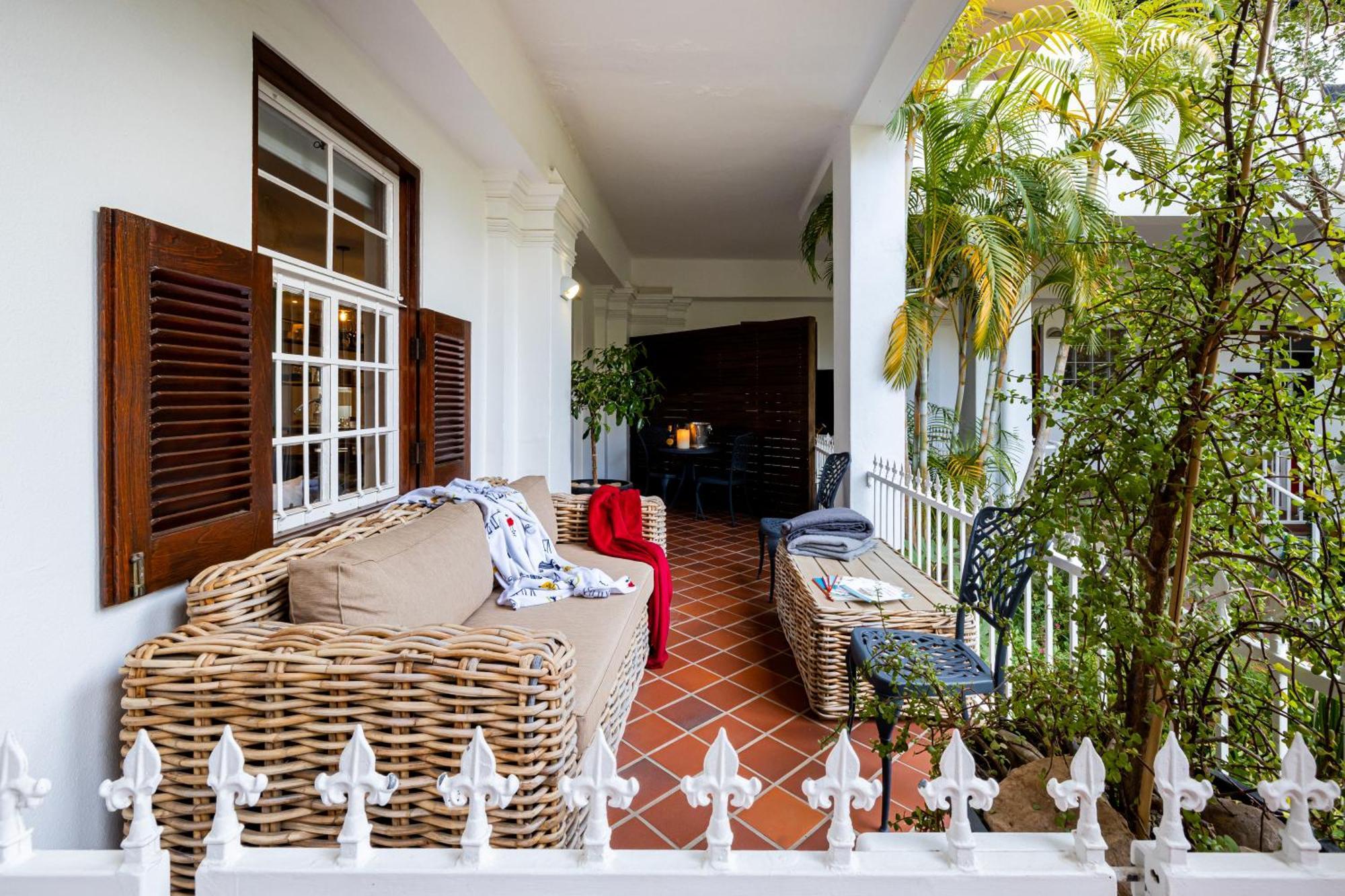 Luxury Apartments - Rozenhof Villa Стелленбос Экстерьер фото